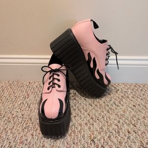 Women’s Pink Platform Flame Lace-Up Shoes